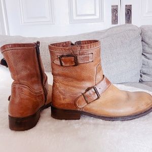 Brown Leather Zipper Moto Boots